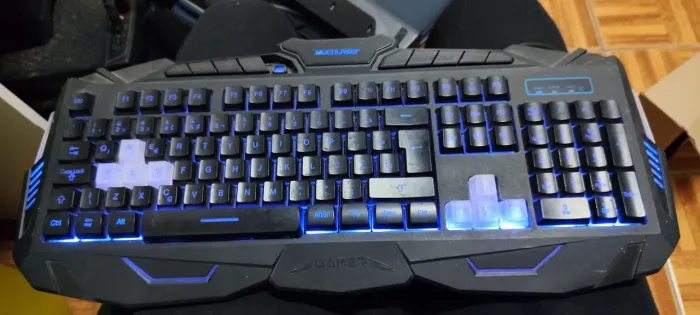 Teclado Gamer Multilaser Lightning TC195