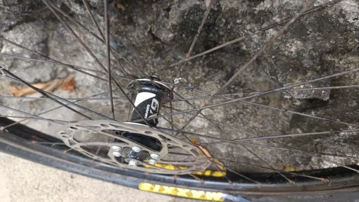 Rodas sram aro29 pneu maxxis cubo sram x9 . disco traseiro180