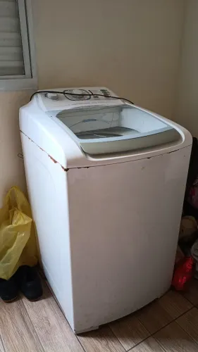 Vende-se Máquina Eletrolux 10 kg