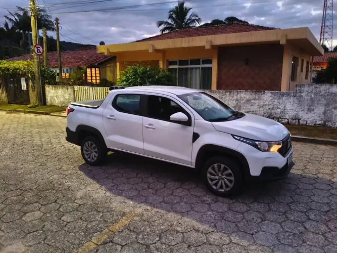 Fiat Strada Freedom 1.3 Flex 8V CD 2025