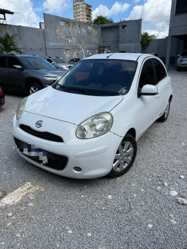 Nissan March S 1.0 16V Flex Fuel 5P 2014