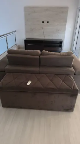 PUFF COM BAÚ