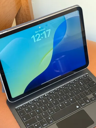 iPad A16 256GB Wi-Fi + Cellular Prata | Garantia Apple até 02/2027 | Impecável