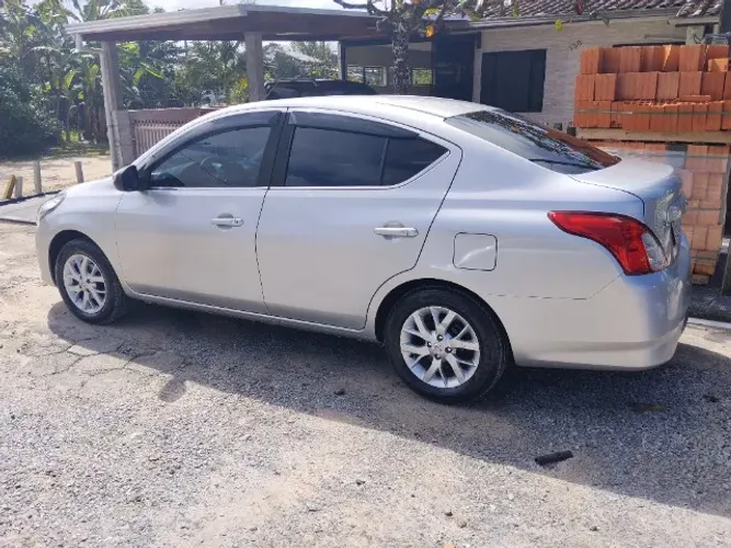 Nissan Versa SV 1.6 16V Flexstart 4P Aut. 2018