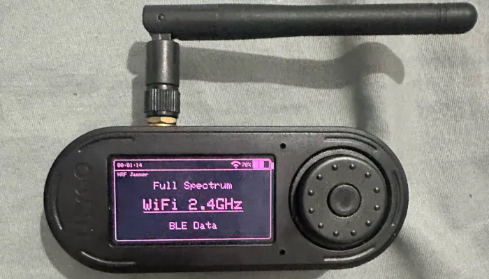Lilygo T Embed C1101 + Antena NRF