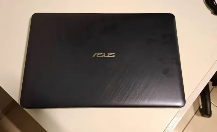 Notebook ASUS 4GB 15.6 Windows 10 Para Estudos