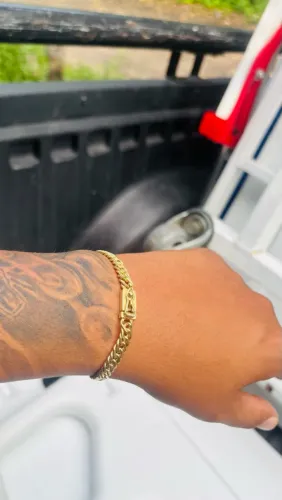 Pulseira de prata banhada a ouro