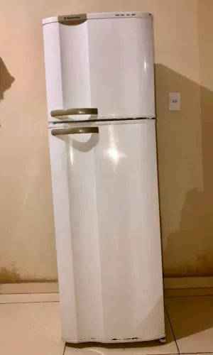 Excelente Geladeira Duplex Electrolux Frost Free DF34 260L