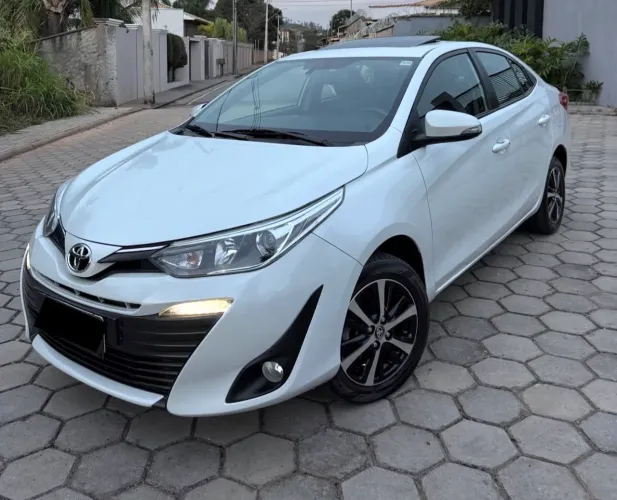 Toyota Yaris XLS Sedan 1.5 Flex 16V 4P Aut. 2022