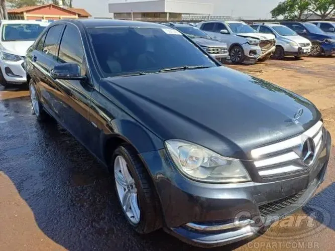 Sucata Mercedes c180 1.8 cgi 2011 2012 2013 - Para Retirada de peças