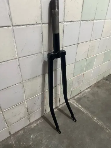 Garfo de Caloi 10