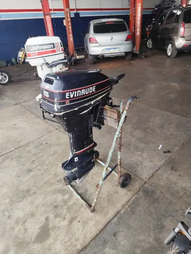 Motores popa 15HP 25HP