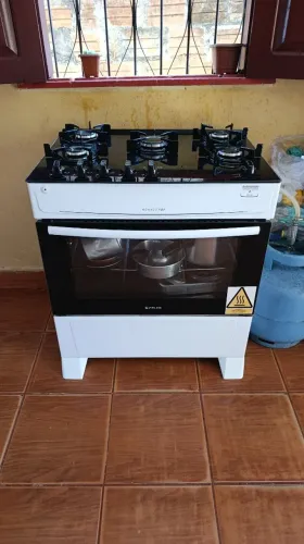 Vendo este Fogão 5 Bocas