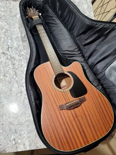 Violão Profissional Takamine GD11MCE-NS Seminovo