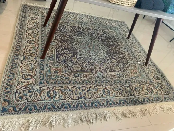 Tapete Persa Naim do Irã de 1,90m por 1,90m