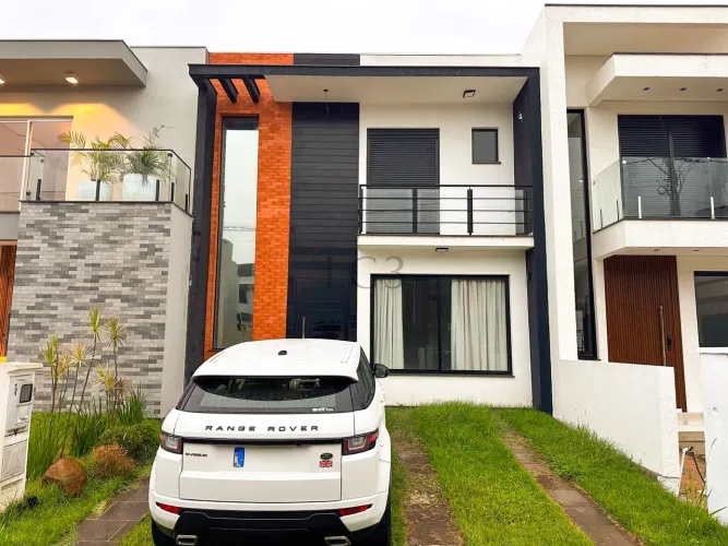 Central Square - LOCAÇÃO | Casa mobiliada com 3 dormitórios em condomínio fechado de Grava