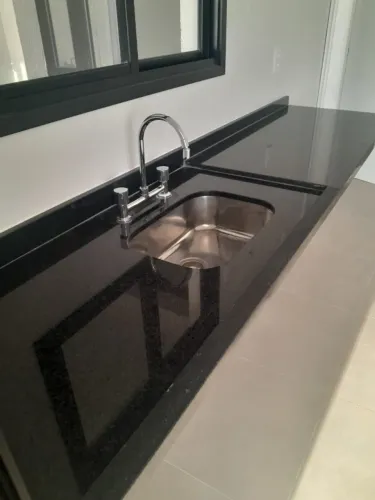 PIA DE COZINHA SÃO GABRIEL COM CUBA: MEDIDA 2,37 X 0,60 Mts