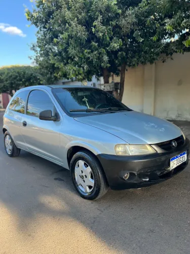 Chevrolet Celta 1.0/super/n.piq.1.0 MPFI VHC 8V 3P 2002