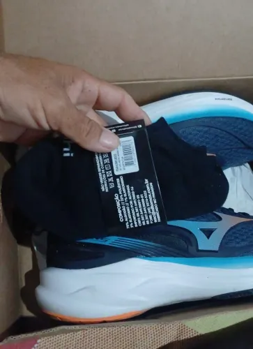 Sapato mizuno novo