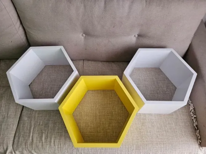 Kit 3 Nichos Hexagonais Laqueados Excelente Estado de Conservação Novinhos!