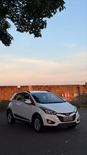 Hyundai HB20X Style 1.6 Flex 16V Aut. 2014