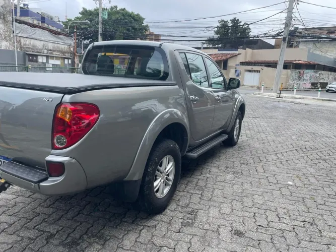 Mitsubishi L200 Triton HPE 3.2 CD TB Int.diesel AUT 2015