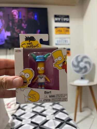 Action figure Simpsons, jakks pacific 2,5? Bart em krusyland, novo e importado