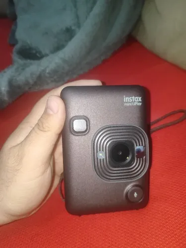 FUJIFILM INSTAX MINI LIPLAY + 80 FILMES ORIGINAIS LACRADOS + 2 CAPAS - ESTADO DE NOVA
