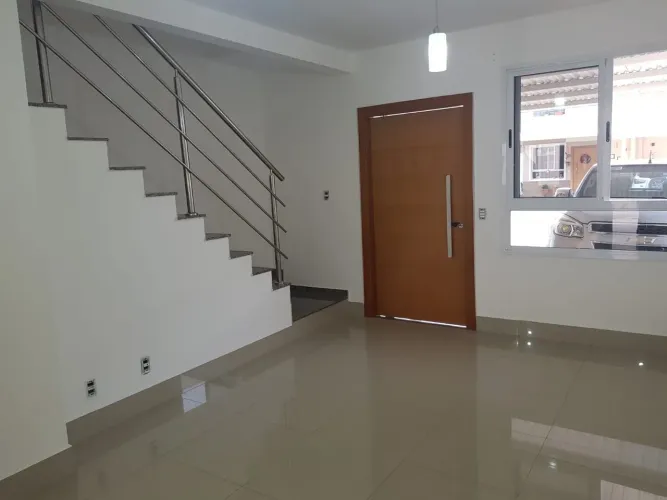 Casa Condomínio Villagio D Itália