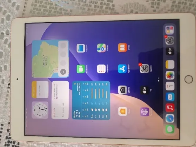 iPad Apple 7ª Geração 32 GB R$ 400