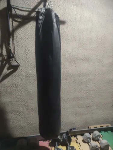 Saco de pancadas 1,60 m com 80 kg de peso!