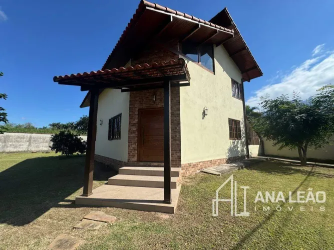 Casa de condomínio - 3 quartos - 757,27m2 - Cotia - Guapimirim/RJ.