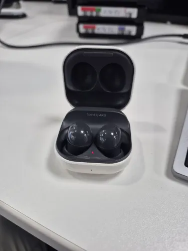 Fones Samsung buds 2