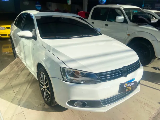 Volkswagen Jetta Highline 2.0 TSI 16V 4P Tiptronic 2012