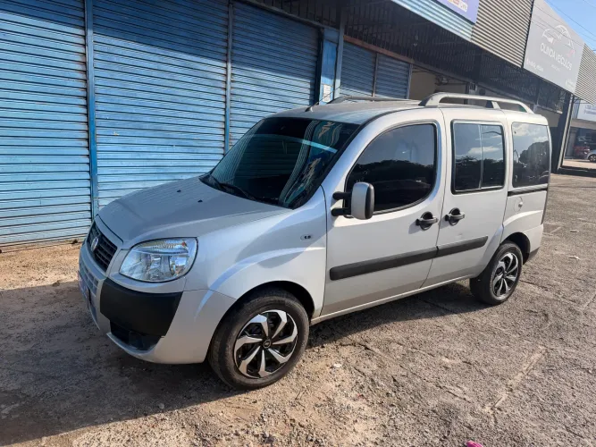 Fiat Doblo Essence 1.8 Flex 16V 5P 2018