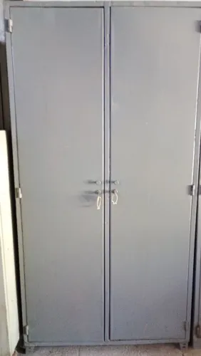 Armário de aço 2 portas com fechadura para guarnição de objetos 