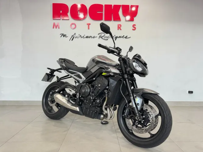 Triumph STREET TRIPLE 765 R