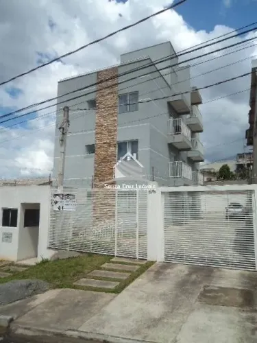 Apartamento no Maracanã em Colombo.