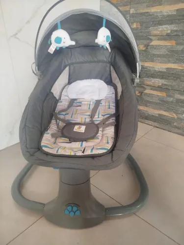 Cadeira de balanço para bebê Mastela