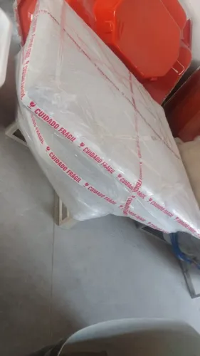 Banheira de Hidromassagem Quadrada 2x2m Rc Banheiras Fibra 5 Pessoas