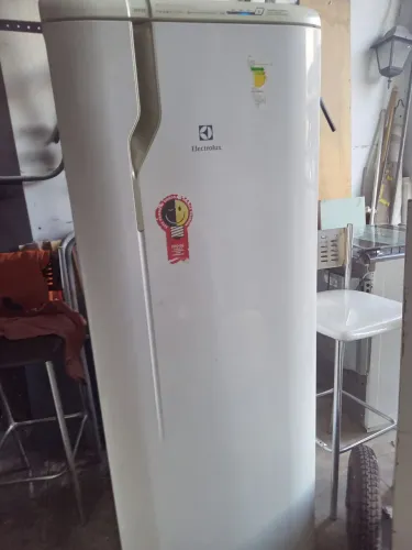 Geladeira Eletrolux