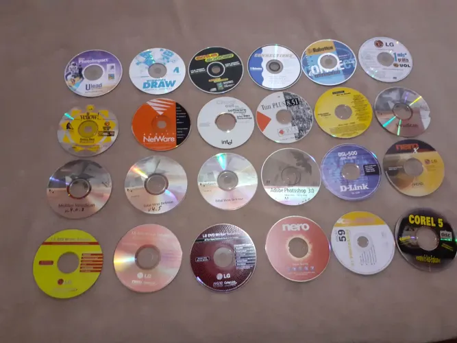 Lote Discos de Programas Para Pc Antigo 286 386 486 Originais Cd Dvd Mais 20 de Brinde