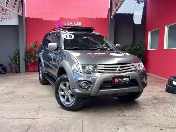 Mitsubishi Pajero Outdoor 3.2 4X4 T.i. Dies.5p Aut. 2018