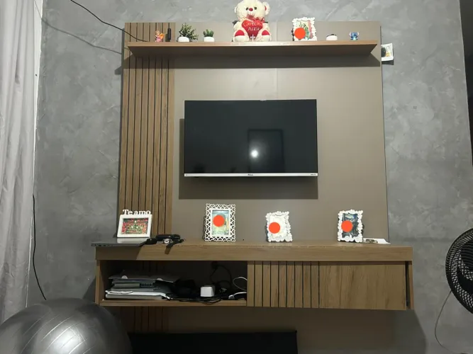 Vende-se um painel de tv