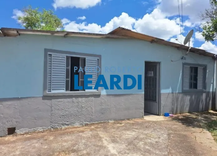 CASA TÉRREA - CONJUNTO HABITACIONAL PEDRO AFONSO JUNQUEIRA - MG