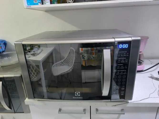 Microondas Electrolux 32 litros Espelhado com Grill e painel touch 