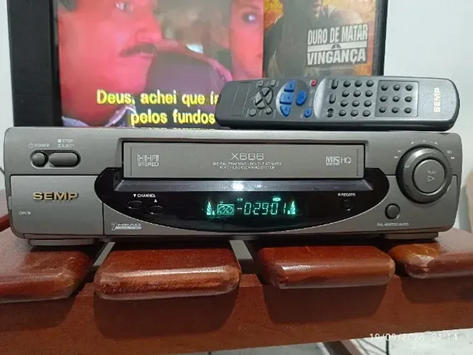 Vídeo Cassete Semp X686 (7 Cabeças / Stereo / Com Controle)