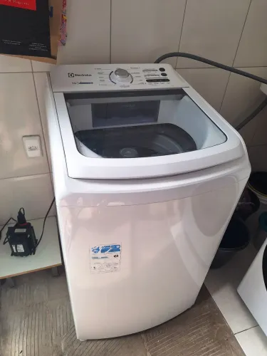 Máquina de Lavar 127V Electrolux Essential Care 14kg Cesto Inox