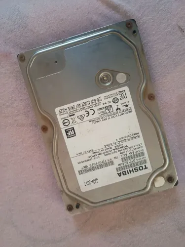 HD Toshiba 1TB SATA 7200 RPM - Funcionando Perfeitamente