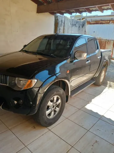 Mitsubishi L200 Triton HPE 3.5 CD V6 24V Flex Aut. 2011